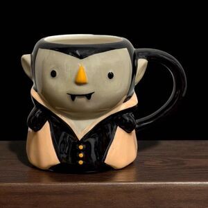 Target 2024 Hyde & Eek Halloween Figural Vampire Stoneware 15 oz Mug Nwt